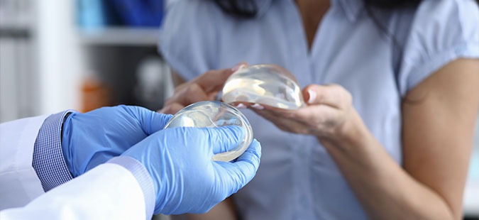 Allergan Breast Implants Linked to Rare Cancer